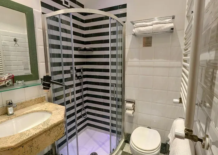Relais Forus Couette-café 4*
