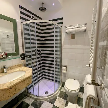 Relais Forus Bed & Breakfast 3*